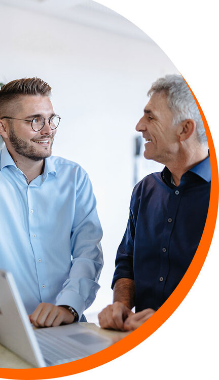 Coach Christian in einem agilen Coaching mit seinem Coachee | Kraus & Partner - Transformation Experts