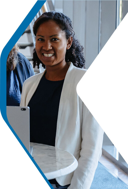 Transformation Expertin Joyce | Kraus & Partner - Transformation Experts